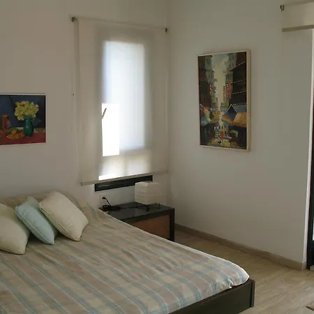 Marlina * Kommeno (Corfu)